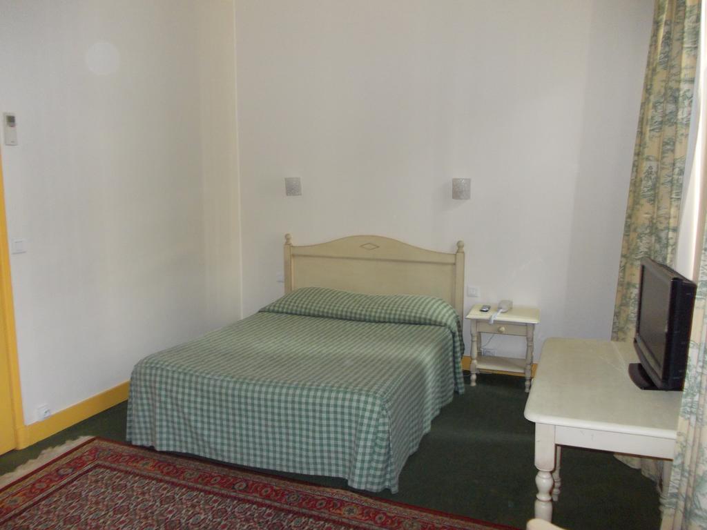 Hotel Marcellin Beaulieu-sur-Mer Zimmer foto