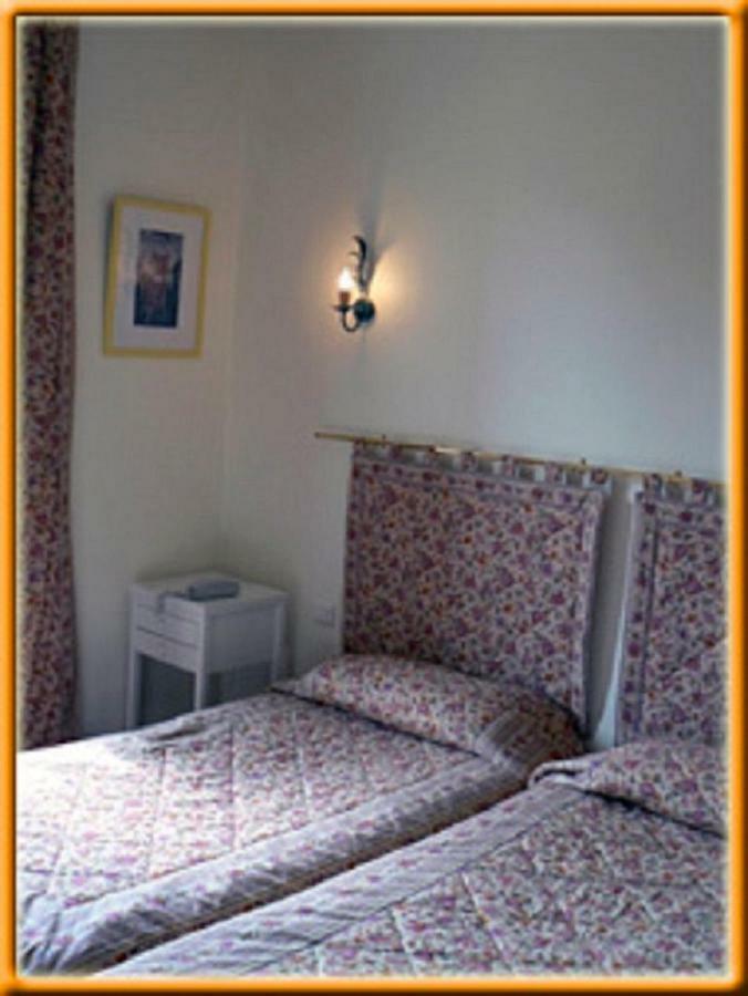 Hotel Marcellin Beaulieu-sur-Mer Zimmer foto